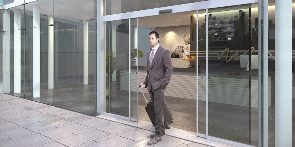<p>ASSA ABLOY SL500 Slim Frame sliding door system in office building.</p>